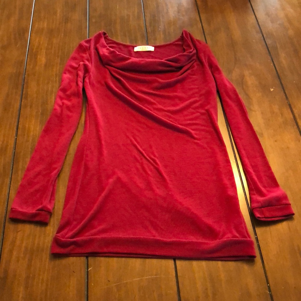 Long sleeve thin sweater